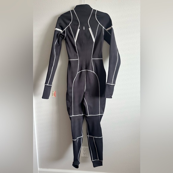 NWT Free People Movement Powder Vixen Catsuit Ski Bodysuit Size Small - Picture 12 of 12